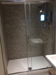 double-room-shower